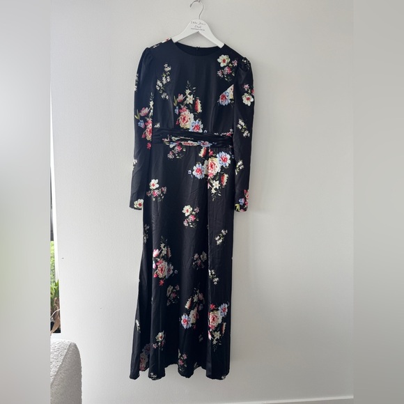 MAC DUGGAL Faux Wrap Floral Gown 8 - Picture 7 of 7